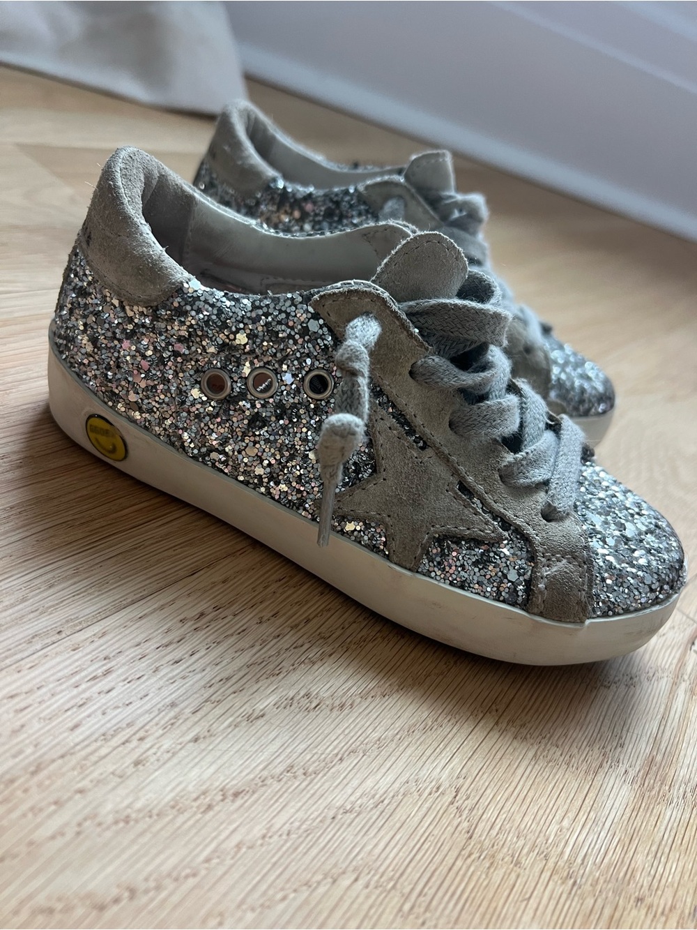 Girls golden goose